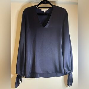 Elizabeth and James silk navy top- Size L